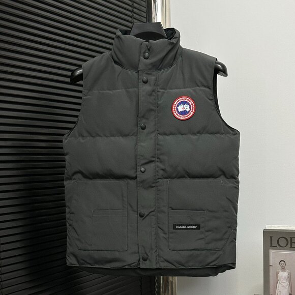 👚Freestyle Canada Goose Vest Black - Picture 1 of 8